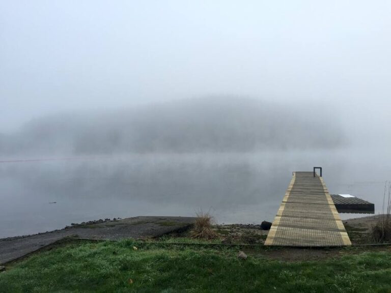 Jetty in the mist